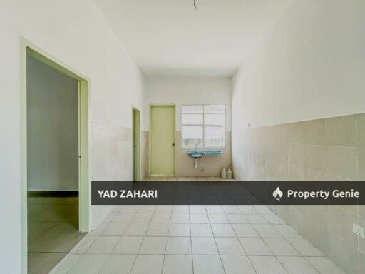Kampung Lombong, Shah Alam | 2- Storey Terrace 4 Bedrooms | RM550K - Endlot & Flexible Deposit