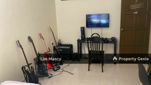 Taman Nusa Idaman Double Storey Endlot Terrace House
