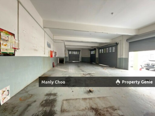 HOT AREA Corner Ground Floor Shoplot Kota Syahbandar Laksamana TOWN