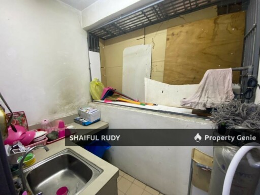 WANT TO SALE. APARTMENT SRI PUTRA II, JALAN SP 19, 47000 SG BULOH. SELANGOR