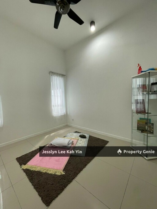 3 Storeys Semi D Cluster, Villa Astana Kajang Fully Furnished For Sale