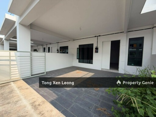 Freehold 4-Bedroom Terraced House In Krubong Destar