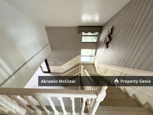 RENOVATED & PARTIAL Furnished Double Storey Bungalow Desa Pinggiran Putra Putrajaya.