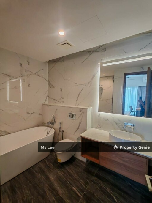 CORE Residence @ TRX, Tun Razak Exchange, KL-Tower 2 level 22 Corner unit, 118 & KL Tower view