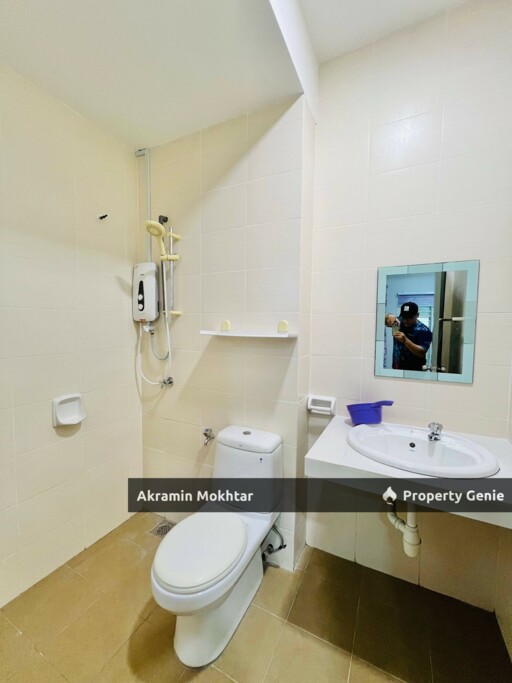 IFRERHOLD, CORNER UNIT & FULLY FIRNISHED | 3 Storey Terrace Taman Universiti, Bangi