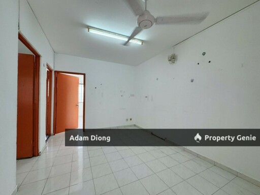 Taman Cempaka Flat @ Tampoi