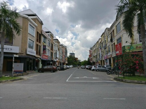 Reko Sentral - 3 Storey Shop