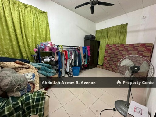 END LOT OPEN FACING TAMAN LAGENDA