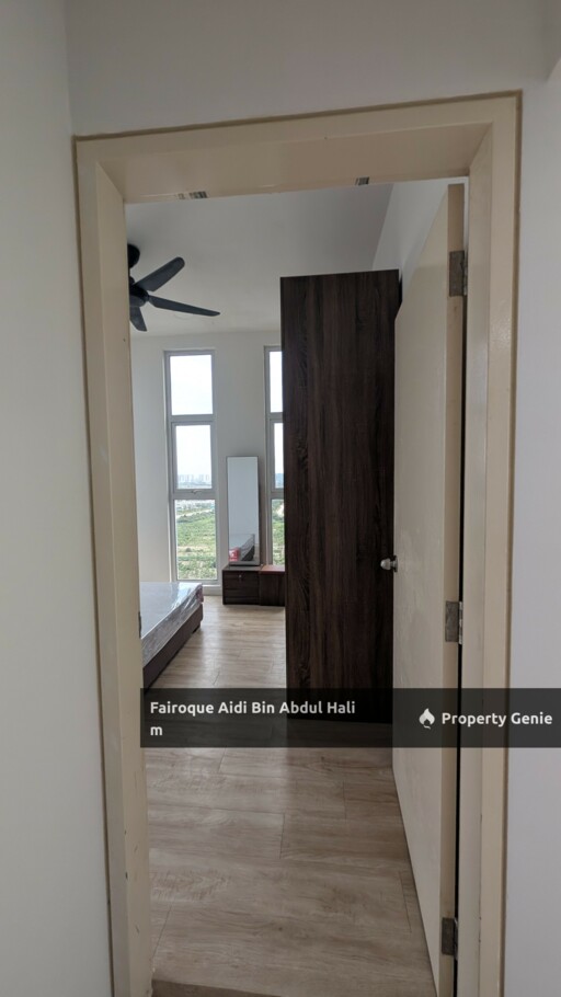Lakefront Homes Cyberjaya Full Furnish