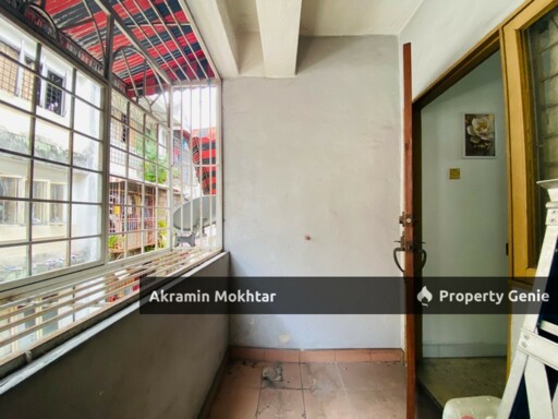 SHOP APARTMENT BANDAR BARU AMPANG