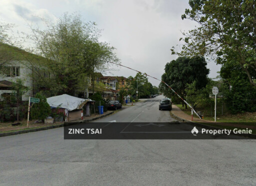 2 Storey End Lot Terrace @ Bandar Pinggiran Subang {Save RM 181,000}