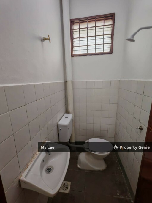2 Storey house-Bandar Armada Putra @ Pulau Indah,Port Klang-Ready Now