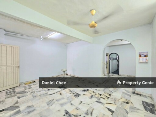 Bercham Double Storey House For Rent