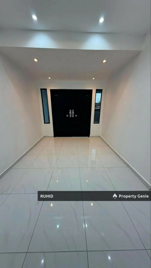 Renovated Single Storey Terrace, Taman Universiti Skudai – Freehold, 3 Bedrooms