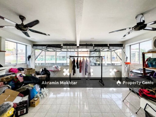 Freehold & Renovated | Double Storey Selayang Indah, Batu Caves