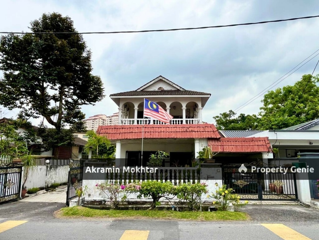 Freehold & Renovated | DOUBLE STOREY SEMI D, JALAN SAMPADI, TAMAN SETAPAK, KUALA LUMPUR.
