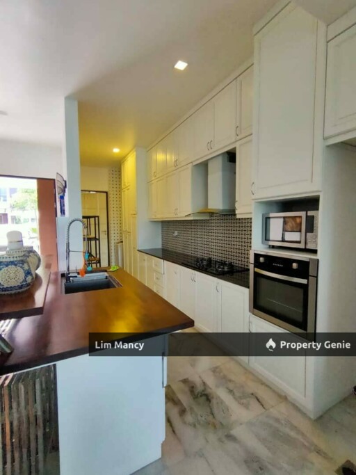 Terrace Link House@WaterEdge Senibong Cove Permas Jaya