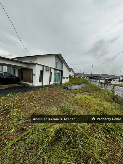 BELOW MARKET RM100K CORNER LOT YARRA PARK (WESTFIELD)