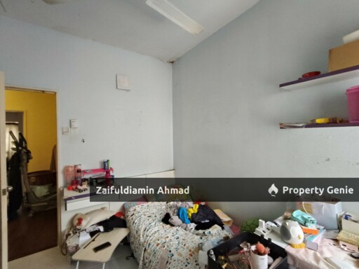 2 Storey Terrace at Tmn Impian Putra Bangi and Facing Surau