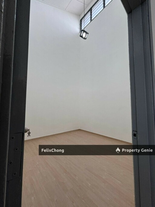 Taman Perling 1 Sty Terrace,Jalan Camar,Johor Bahru,Renovated