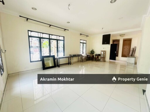 RENOVATED 2.5 Storey Semi D Puncak Bangi, Seksyen 6, Bandar Baru Bangi