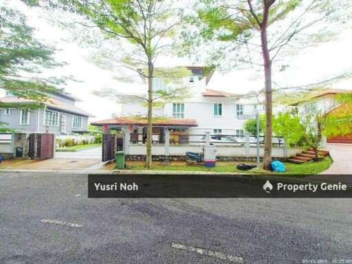 2.5 STOREY BUNGALOW JALAN BUKIT IMPIANA 5C COUNTRY HEIGHTS KAJANG