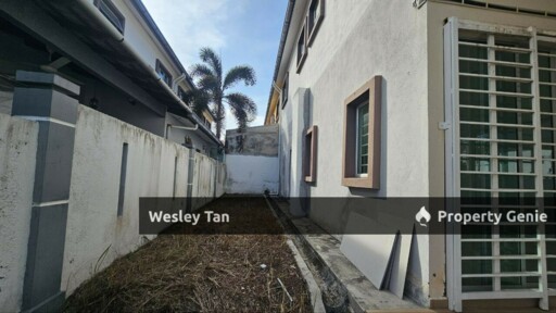 Below Value RM140,000 2 Storey Cluster 2055sqft Freehold 24/7 Guarded