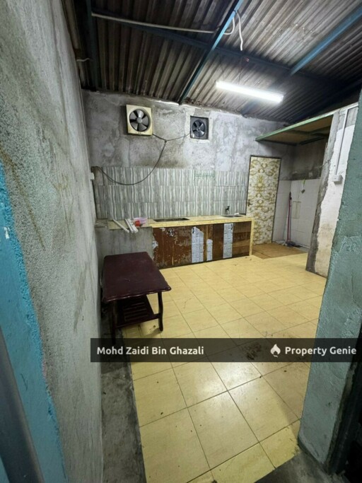 Double storey jalan dendang