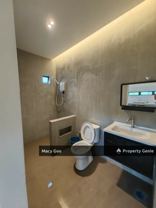 Single Storey Endlot Kampung Lapan