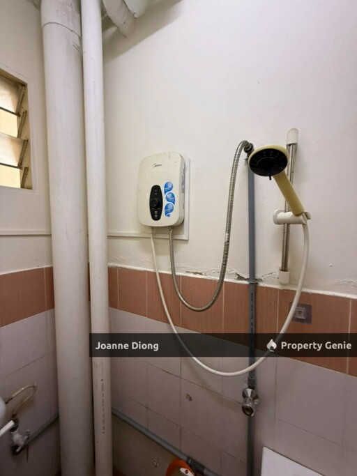 MENTARI COURT BLOCK F