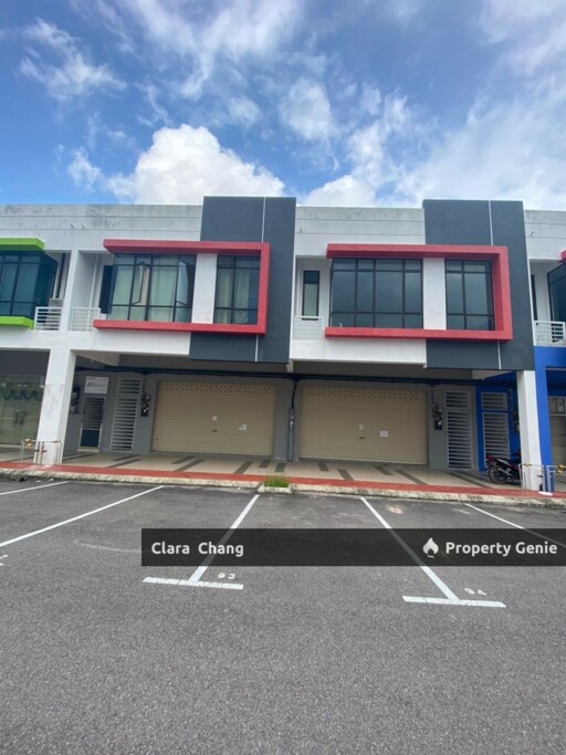 Taman Kluang Perdana Double Storey Shoplot for Rent