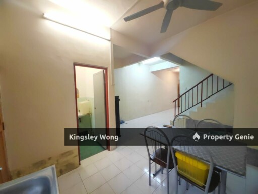Taman Mas, Falim 2.5 Storey Terrace House Near Menglembu First Garden Basic Condition