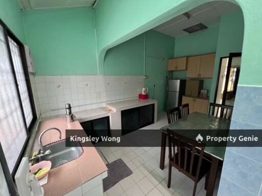 Pengkalan Barat ( Station 18 ) Single Storey Terrace House Fully extended Move In Condition