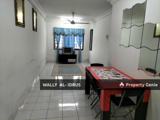 Condo Laguna Biru 2 @ Sungai Buloh
