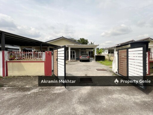 33x110 Semi D Single Storey House, Jalan Merbuk, Taman Bentara Telok Panglima Garang