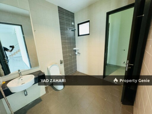 Aster Grove, Denai Alam | 2-Storey Superlink 5 Bedrooms m| RM1.6M - Extra Land, Large Master Bedroom & with Wet & Dry Kitchen