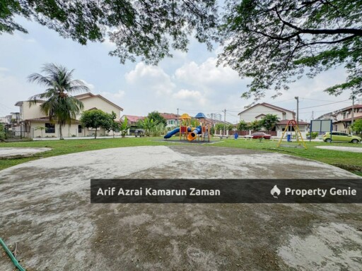 [Corner Lot] Double Storey Terrace Seksyen 4 Bandar Baru Bangi | 4 Bedrooms | 3 Bathrooms | 3,300 sqft | RM850,000 (Nego)