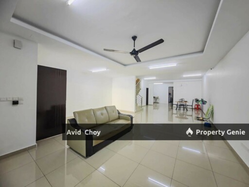 bukit jaya, 2 storey terrace house (Renovated)(Gate and guarded)