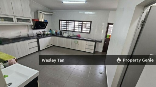 Below Value 1 Storey Ujong Pasir Freehold Fully Renovated & Extended