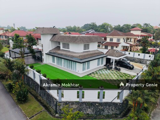 CORNER LOT Bungalow House 2 Storey Seksyen 6 Shah Alam Selangor