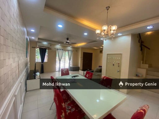 2 Storey House Fully Furnished