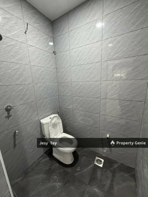 Taman Universiti Single Storey Terrace House For Sales