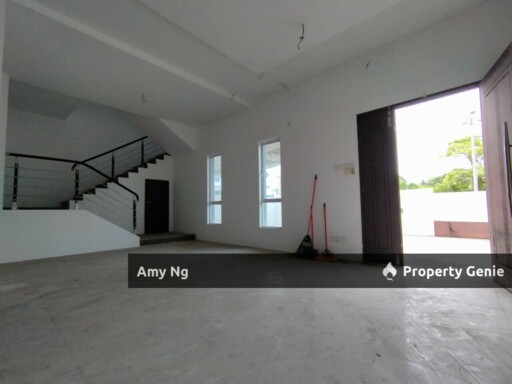 👮‍♀️FreeHold 2.5 Storey Semi D Tasek Ipoh For Sale