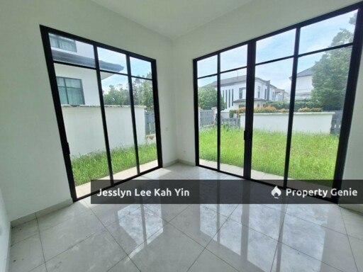 Eco Majestic Semenyih SEMI D [OPEN FACING CORNER]