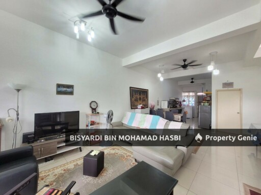 FACING OPEN 2 STOREY TAMAN WARISAN PUTERI ( PRECINCT 6) SIKAMAT, SEREMBAN .