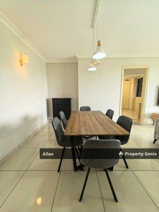 Straits View Condominium, Masai: Freehold 1635 Sqft Space