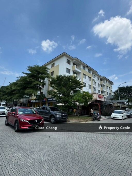 Mount Austin 3 Storey Corner Lot (Ground Floor) Shoplot for Rent