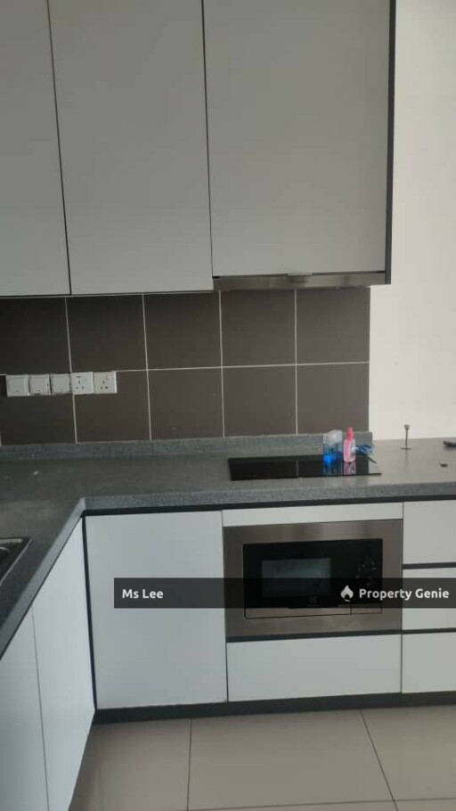 Lakeville Residence with KLCC & KL Tower View - Sale Below Bank Value Rm90k