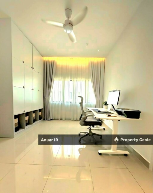 [Renovated End Lot Unit] Double Storey Terrace House Sejati Lakeside Cyber 10 Cyberjaya