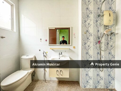 3 Storey Bungalow  Kemuning Residence ,Kota Kemuning  Shah Alam